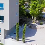 Διαμέρισμα House 61 *